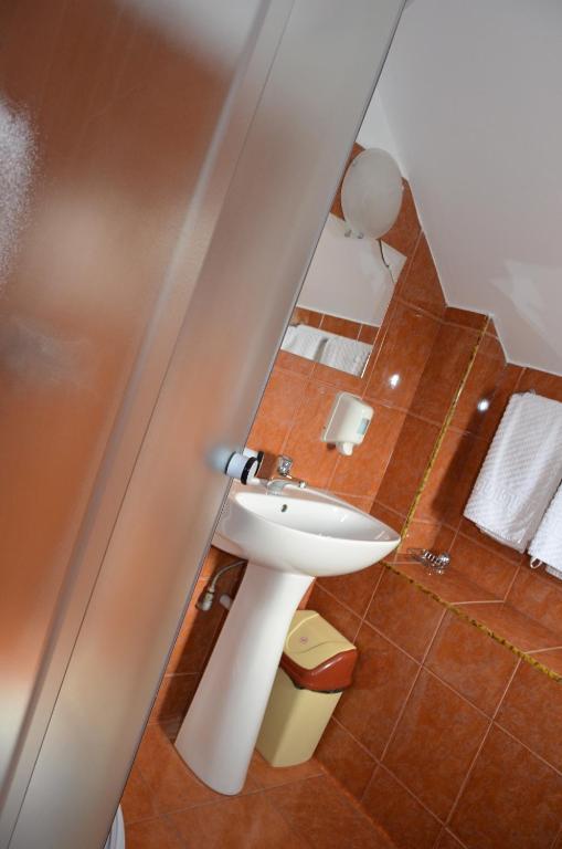 Casa Moteasca Hotel Mihai Viteazu  Værelse billede