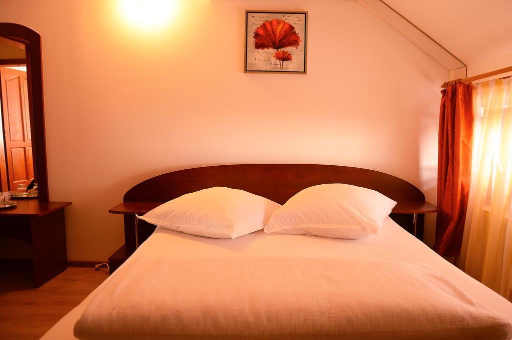 Casa Moteasca Hotel Mihai Viteazu  Eksteriør billede